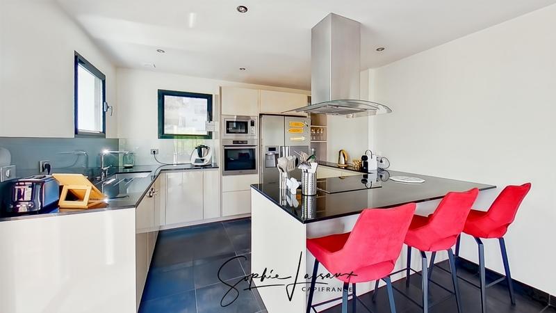 Villa - 181 m² - 7 pièces