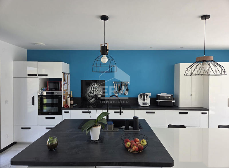 Maison - 170 m² - 5 pièces