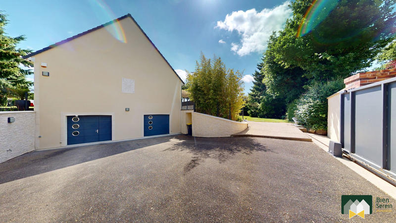 Maison contemporaine - 160 m² - 6 pièces