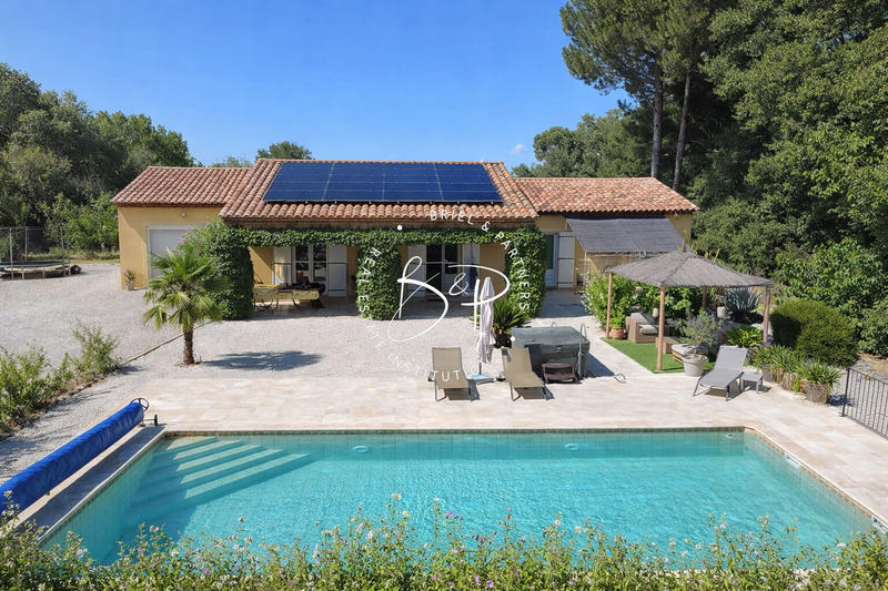 Maison - 149 m² - 5 pièces