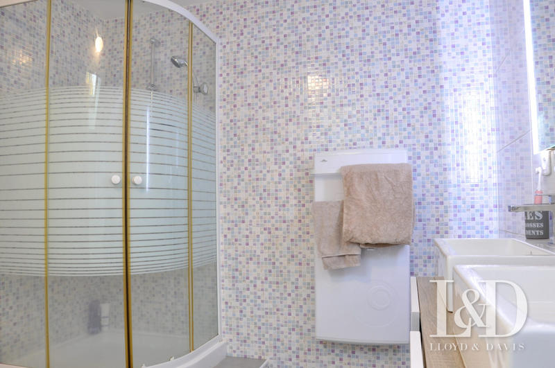 Maison ancienne - 172 m² - 7 pièces