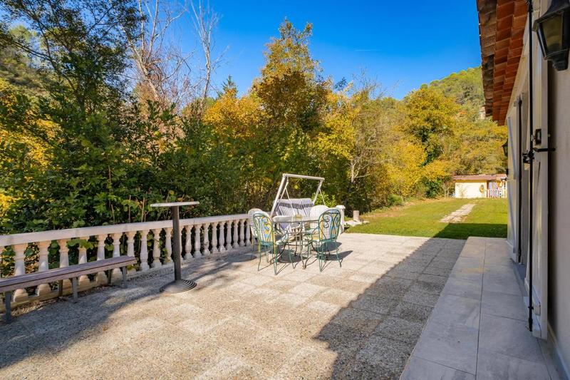 Maison - 157 m² - 7 pièces