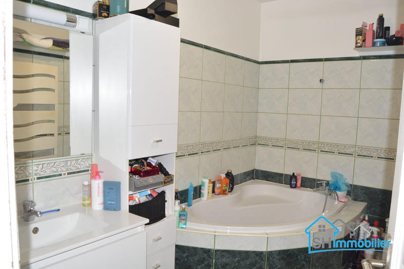 Maison - 66 m² - 4 pièces