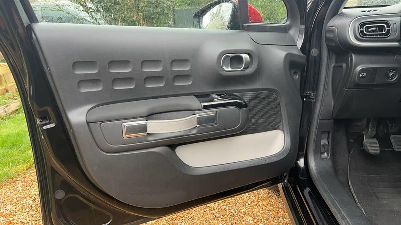 Citroën C3 III 1.5 BlueHDi 100 Shine