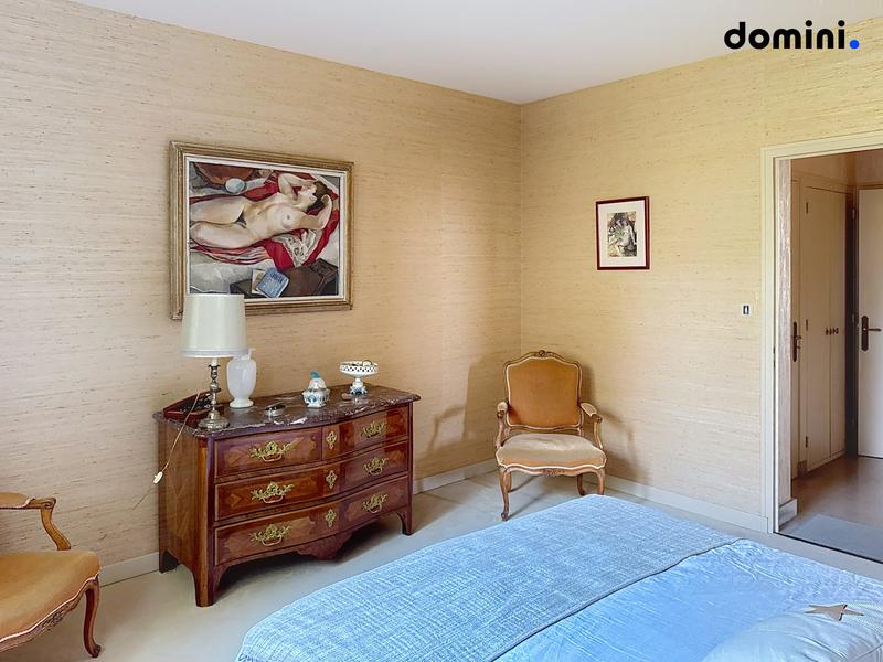 Maison ancienne - 264 m² - 11 pièces