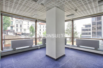 Bureau - 216 m²
