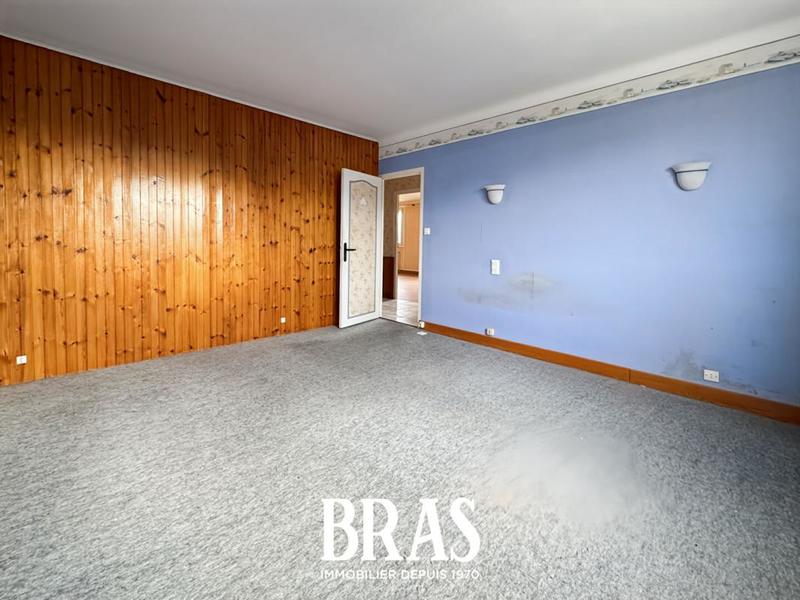 Maison - 149 m² - 7 pièces