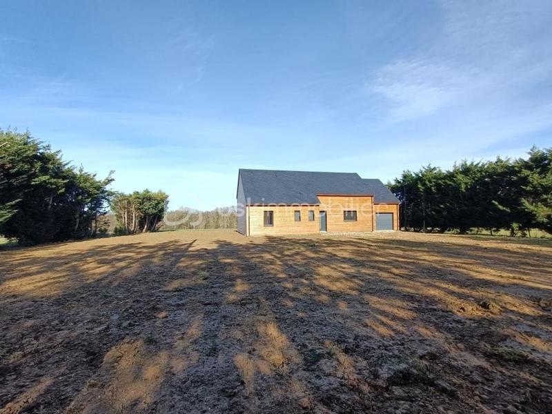 Maison - 113 m² - 4 pièces