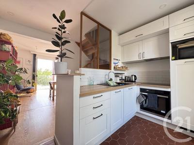 Maison de ville - 71 m² - 4 pièces