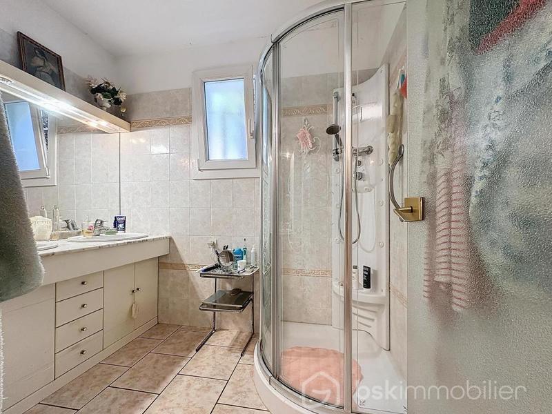 Maison - 134 m² - 5 pièces