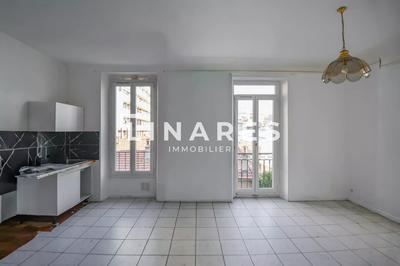 Appartement - 77 m² - 3 pièces