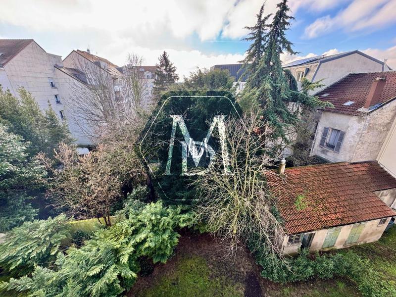 Appartement - 84 m² - 4 pièces