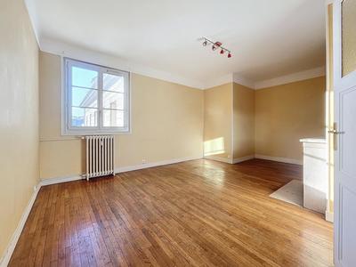 Appartement - 57 m² - 2 pièces