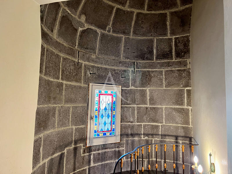 Appartement - 183 m² - 7 pièces