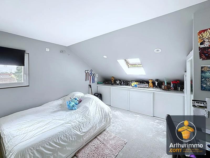 Maison - 300 m² - 10 pièces