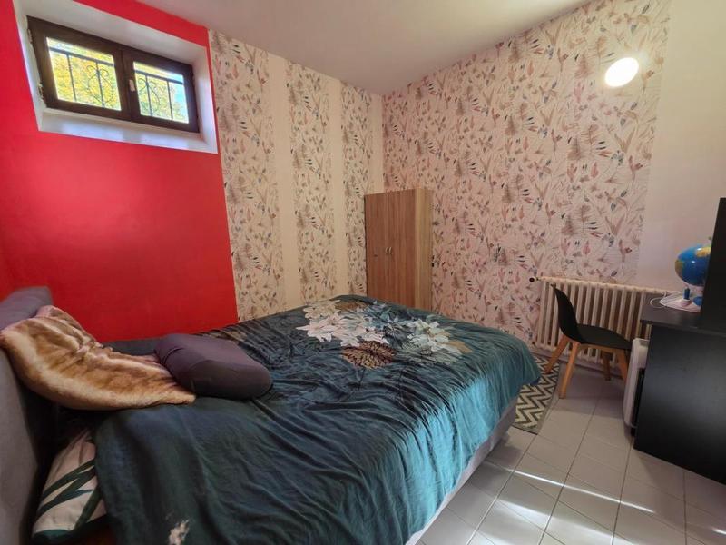 Maison - 310 m² - 8 pièces