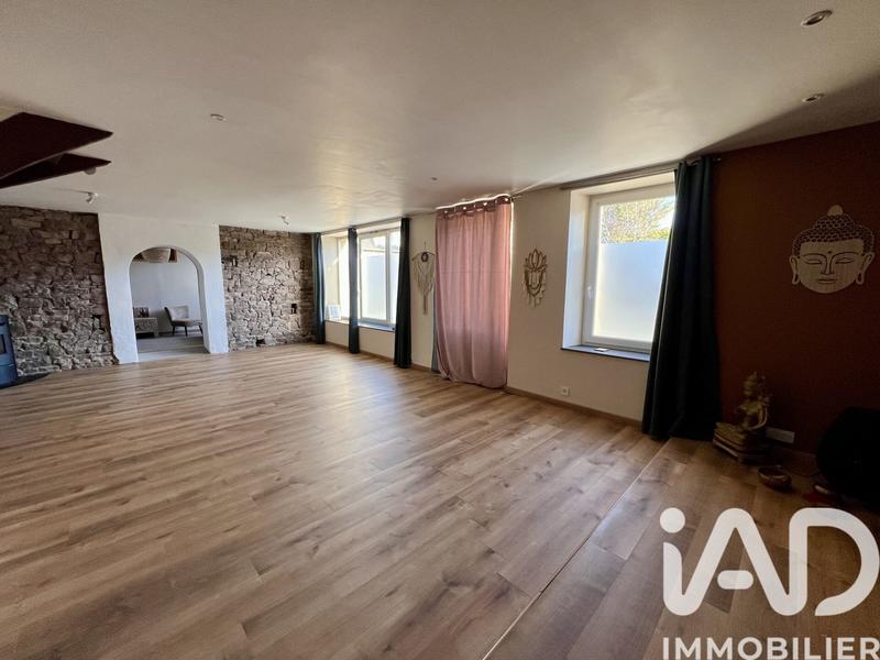 Maison - 120 m² - 5 pièces
