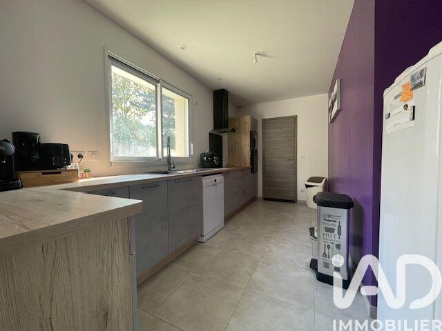 Maison - 105 m² - 5 pièces