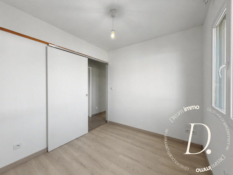 Maison - 111 m² - 4 pièces