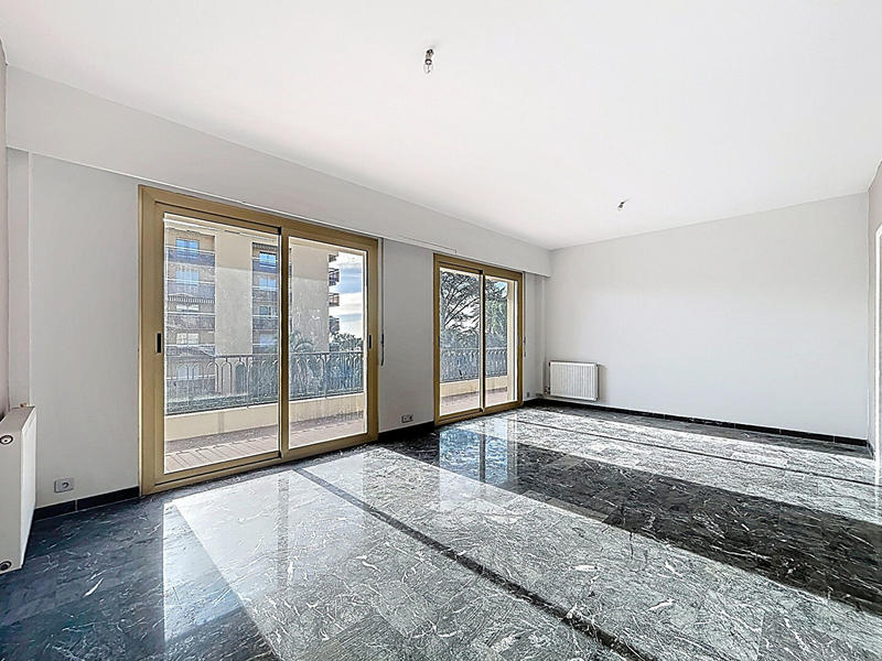 Appartement - 106 m² - 4 pièces