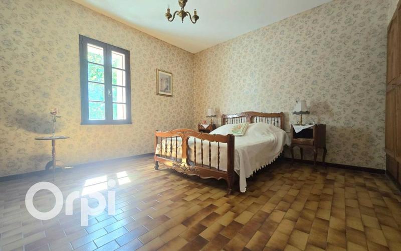 Maison - 170 m² - 7 pièces