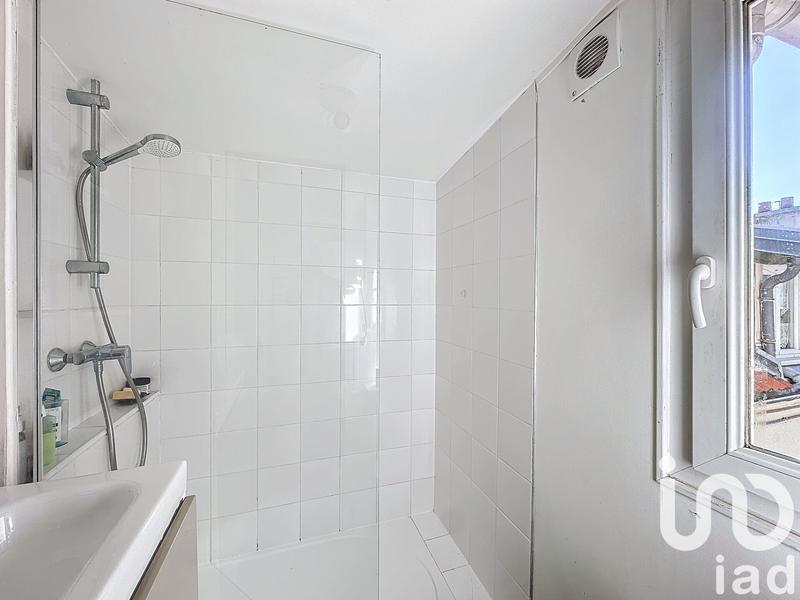 Studio - 25 m² - 1 pièce