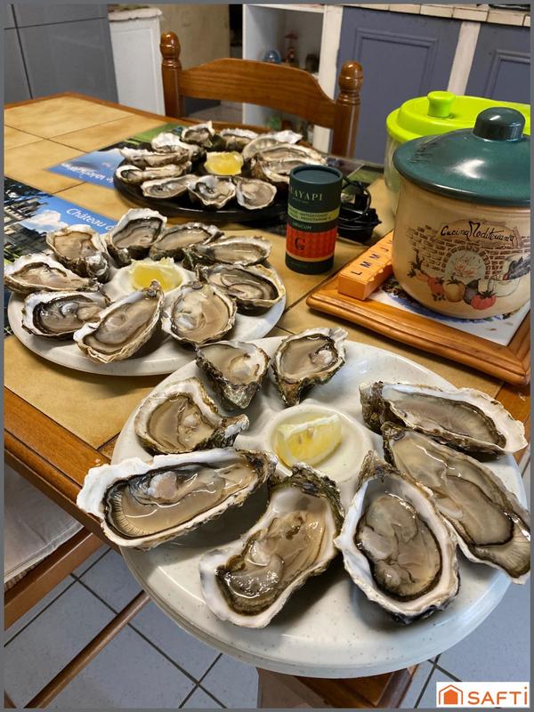 Local commercial - 270 m² - 5 pièces