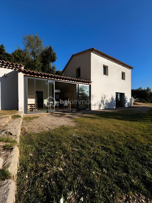 Maison - 168 m² - 6 pièces