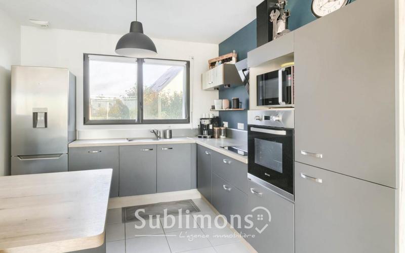 Maison - 100 m² - 4 pièces