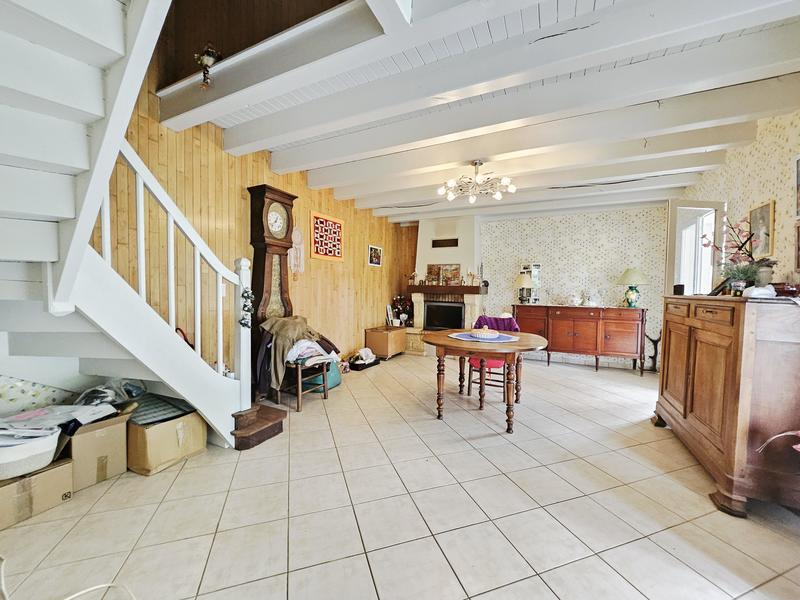 Corps de ferme - 200 m² - 7 pièces