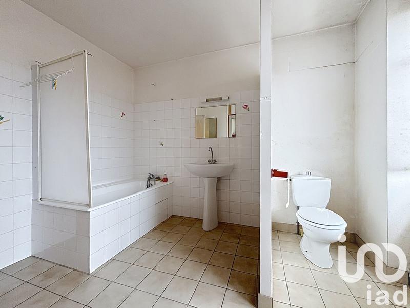 Immeuble - 220 m² - 2 pièces