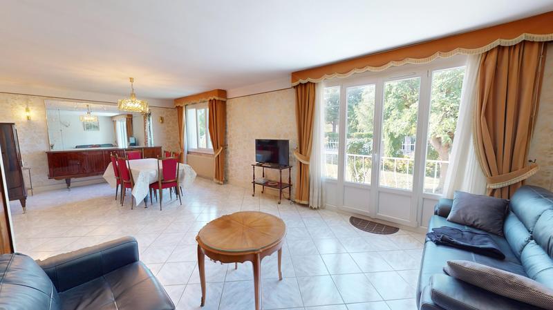 Maison - 130 m² - 5 pièces