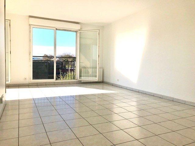 Appartement - 77 m² - 3 pièces