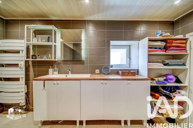 Maison - 76 m² - 4 pièces