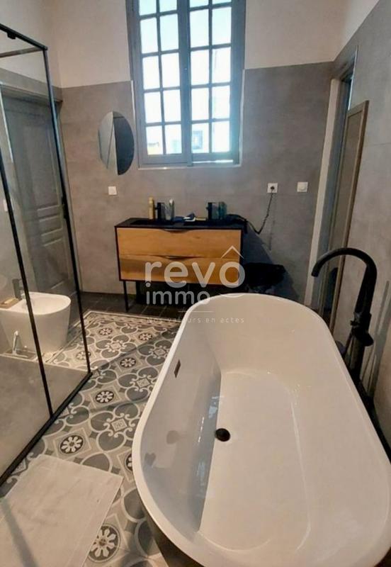 Maison - 145 m² - 4 pièces