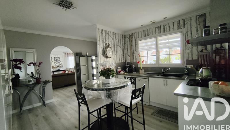 Maison - 122 m² - 5 pièces