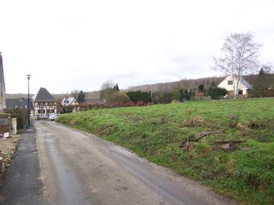 Terrain constructible - 2 500 m²