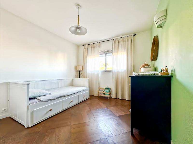 Appartement - 88 m² - 4 pièces