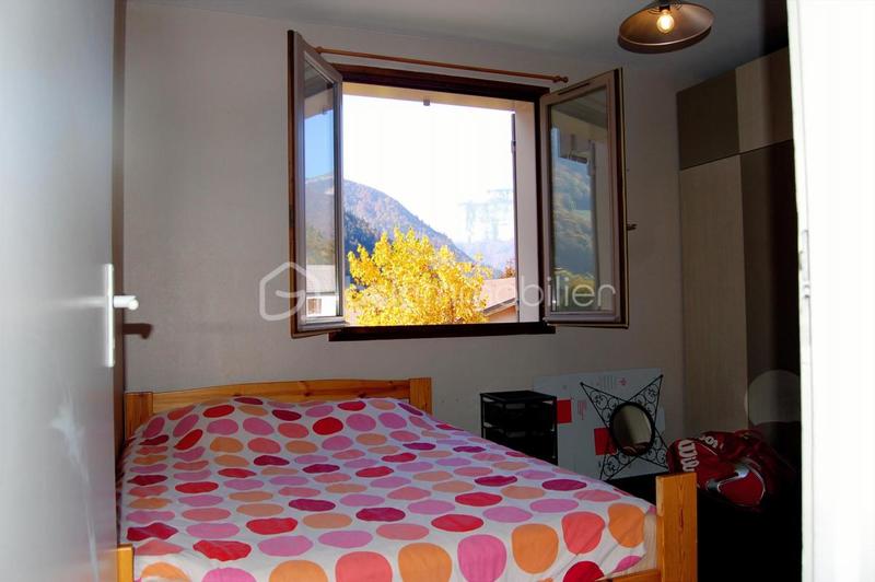 Duplex - 93 m² - 4 pièces