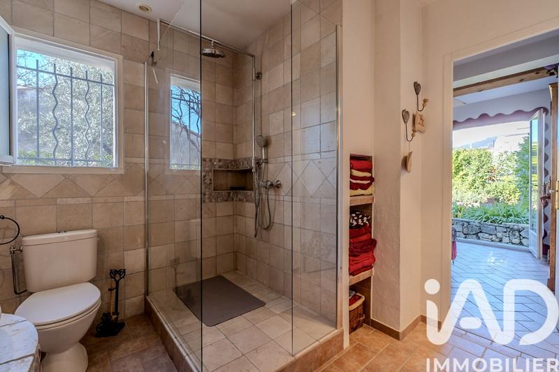 Maison - 106 m² - 5 pièces