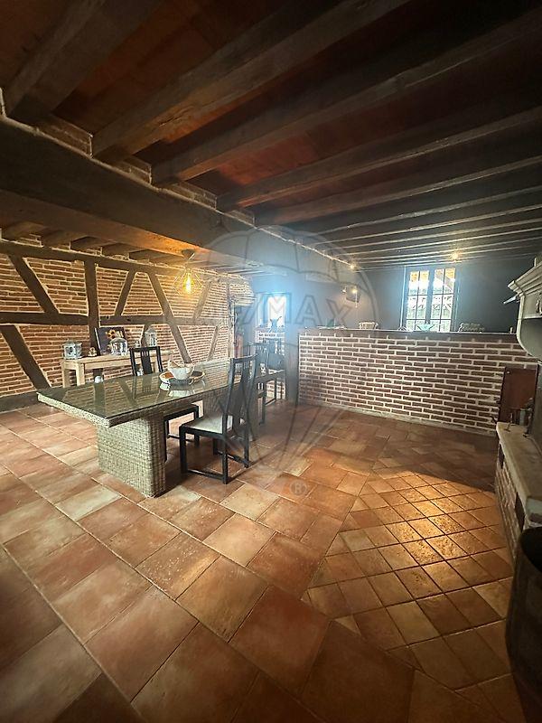 Ferme - 248 m² - 9 pièces