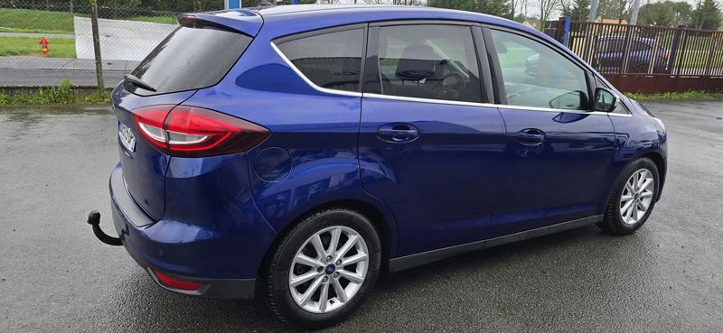 Ford c-Max Tdci 120 Titanium attelage distribution neuve