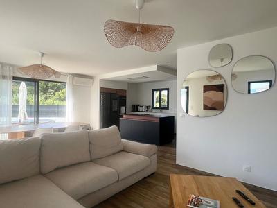 Villa - 125 m² - 5 pièces