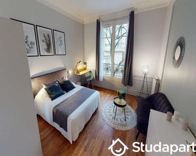 Chambre - 100 m² - 1 pièce