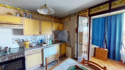 Appartement - 94 m² - 4 pièces