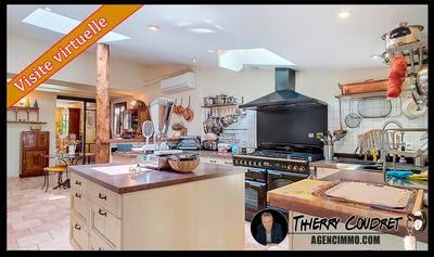 Maison ancienne - 220 m² - 9 pièces