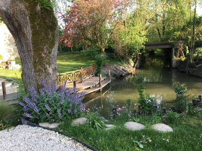 Maison traditionnelle - 179 m² - 10 pièces