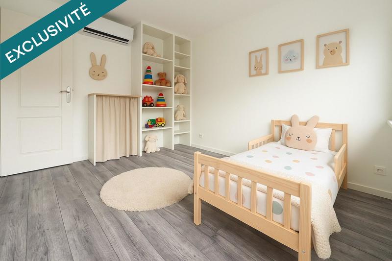 Maison - 206 m² - 6 pièces