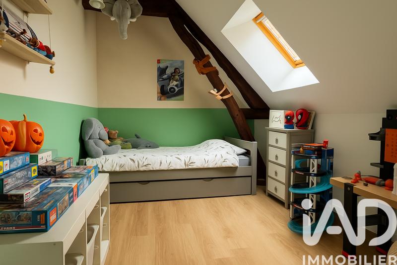 Maison - 92 m² - 5 pièces