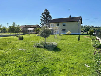 Pavillon - 100 m² - 5 pièces